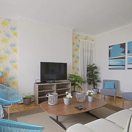 Apolonia 8 - Lisbonbreaks リスボン