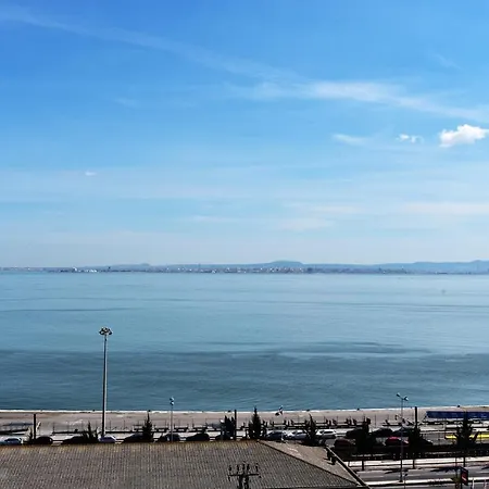 Apolonia 8 - Lisbonbreaks Apartamento *